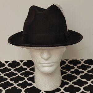 MEN'S MONTIQUE 2 1/4" BRIM 100% WOOL FELT WHITE BOTTOM FEDORA HAT. H79